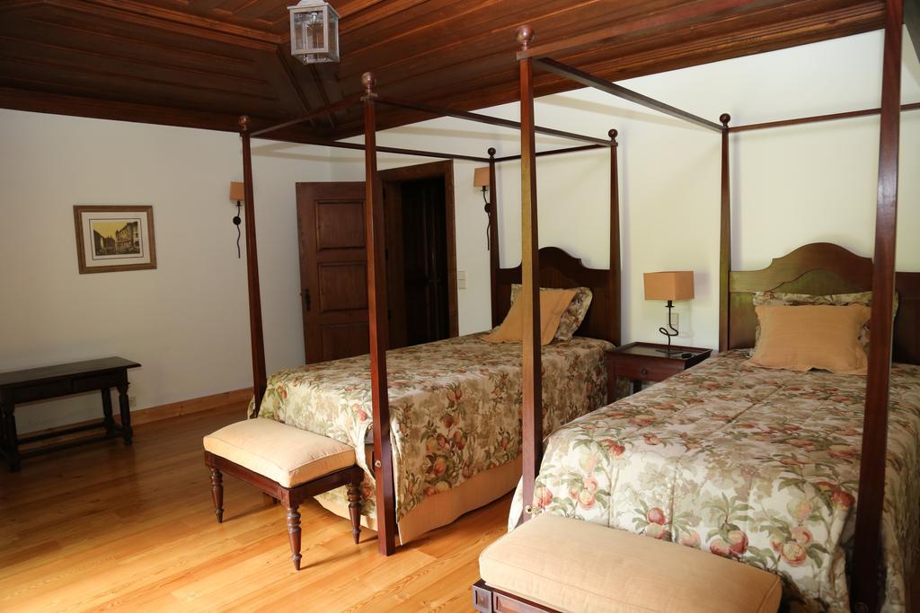 Quinta Dos Castanheiros Bed And Breakfast Ponte de Lima Zimmer foto